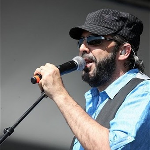 Reunió Juan Luis Guerra 2,5 millones por Haití