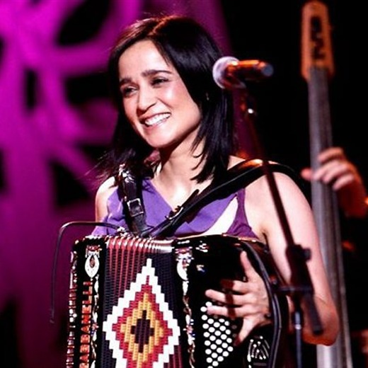 Julieta Venegas promete regresar a Cartagena