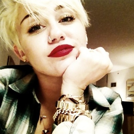 Miley Cyrus regresa a la música