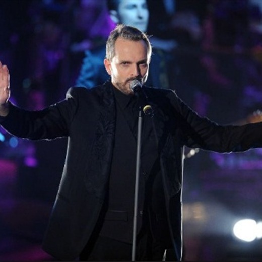 Miguel Bose persona del año.