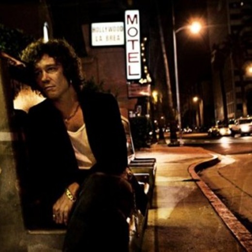 Bunbury implora al cielo en nuevo video Bunbury implora al cielo en nuevo video