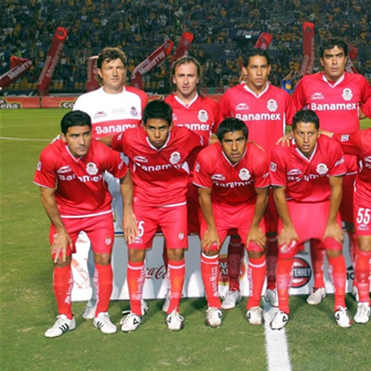 Los Diablos trepan al liderato