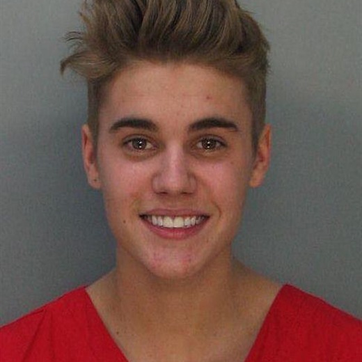 Quieren a Justin Bieber pero. . . ¡fuera de Estados Unidos!