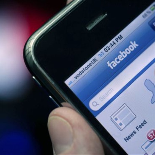 Casi 20% de la población mundial utiliza Facebook al mes