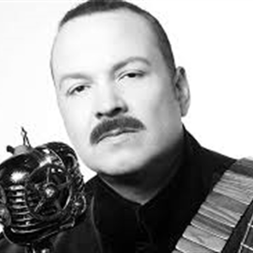 Pepe Aguilar estrenó su tema 'Entre Dos Ríos' Pepe Aguilar estrenó su tema 'Entre Dos Ríos'