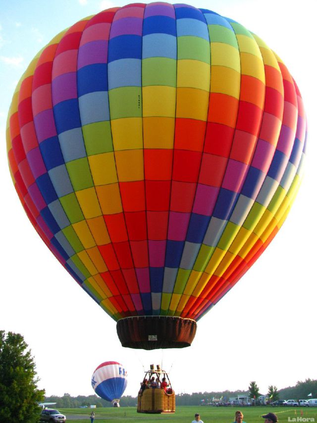 De un paseo en globo a la cárcel. De un paseo en globo a la cárcel.