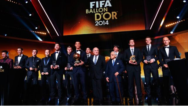 Cristiano Ronaldo gana su tercer Balón de Oro Cristiano Ronaldo gana su tercer Balón de Oro
