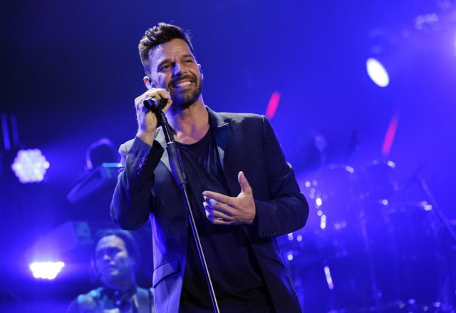 Ricky Martin presenta Disparo al corazón Ricky Martin presenta Disparo al corazón