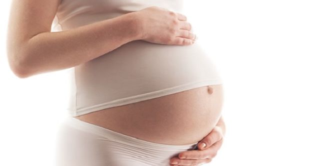 !Madres comen su placenta¡ !Madres comen su placenta¡