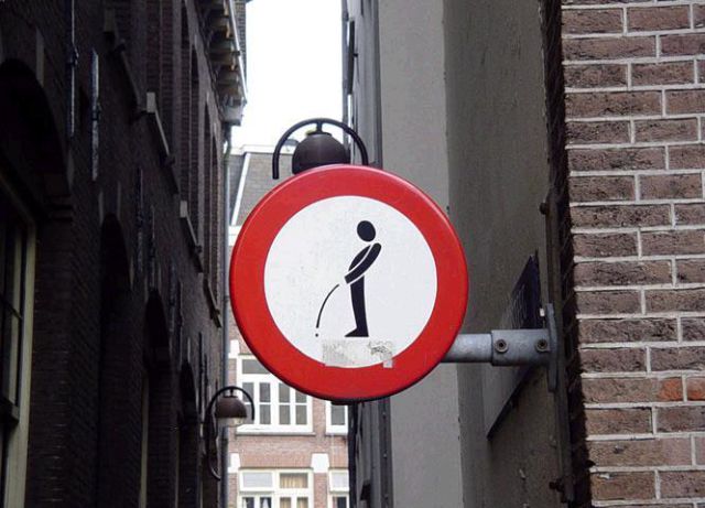 ¡Adiós a la orina en tu pared! ¡Adiós a la orina en tu pared!