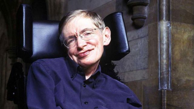 Stephen Hawking debuta como cantante Stephen Hawking debuta como cantante