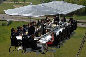 Los 10 Restaurantes más Extraños del Mundo. Los 10 Restaurantes más Extraños del Mundo.