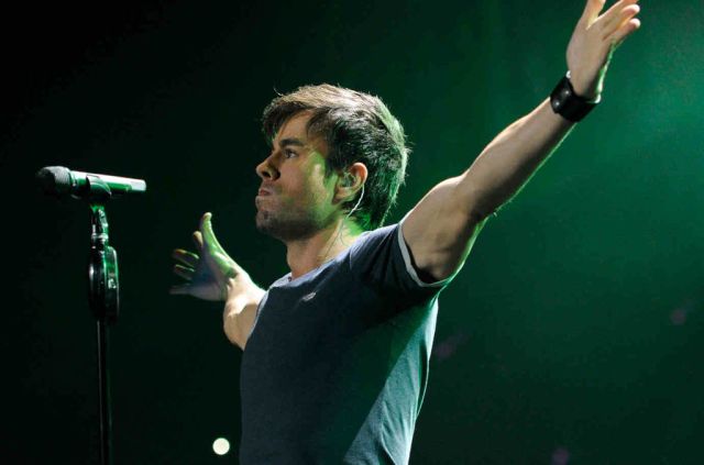 Enrique Iglesias ya está recuperado y regresa con su gira de conciertos Enrique Iglesias ya está recuperado y regresa con su gira de conciertos