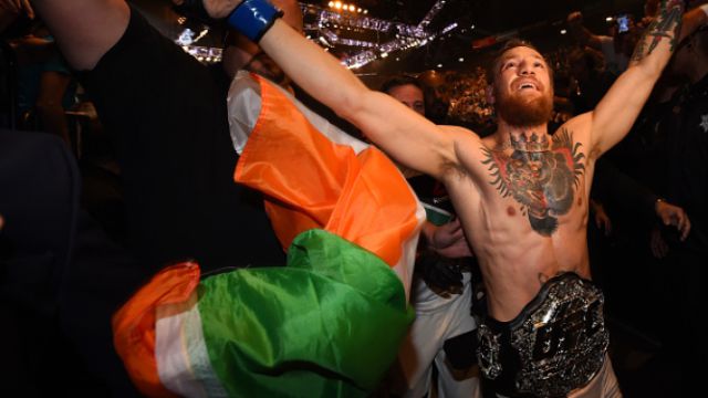 McGregor es campeón de UFC 189 McGregor es campeón de UFC 189