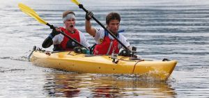 Récord Guinness: La travesía más rápida del Lago Ness en kayak Récord Guinness: La travesía más rápida del Lago Ness en kayak