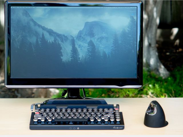 Inventan un teclado para tabletas al estilo de una máquina de escribir Inventan un teclado para tabletas al estilo de una máquina de escribir