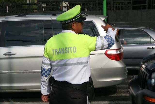 #LadyMulta se burla de polícia #LadyMulta se burla de polícia