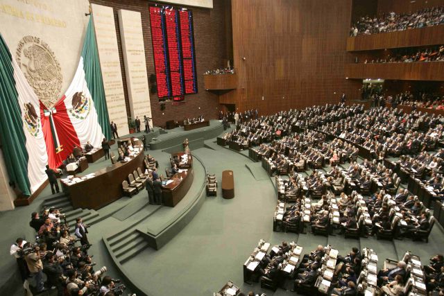 Diputado del PAN quiere invitar al Papa a San Lázaro Diputado del PAN quiere invitar al Papa a San Lázaro