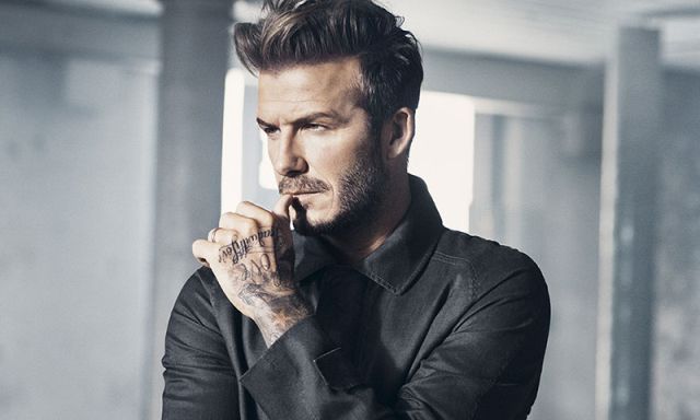 David Beckham se tatúa diseños de sus hijos David Beckham se tatúa diseños de sus hijos