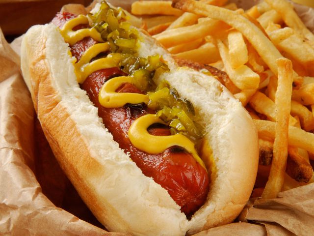 ¡Encuentran ADN humano en hot dogs! ¡Encuentran ADN humano en hot dogs!