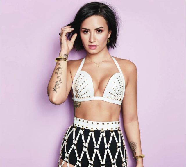 Demi Lovato sorprende con su versión de Demi Lovato sorprende con su versión de