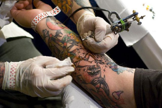 Los tatuajes son buenos para la salud Los tatuajes son buenos para la salud