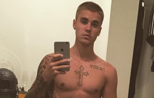 Justin Bieber impacta con selfie Justin Bieber impacta con selfie