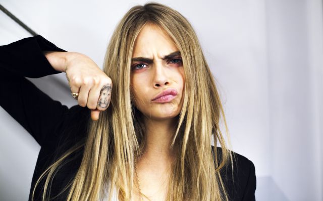 ¿Cara Delevingne está comprometida? (foto)