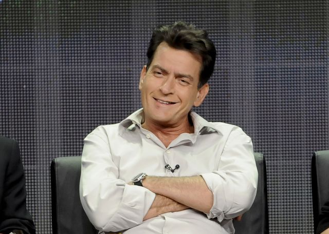 La nueva mujer que satisfice a Charlie Sheen