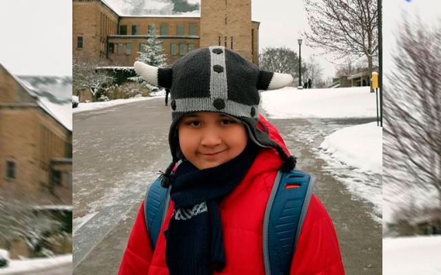 Niño prodigio va a la Universidad