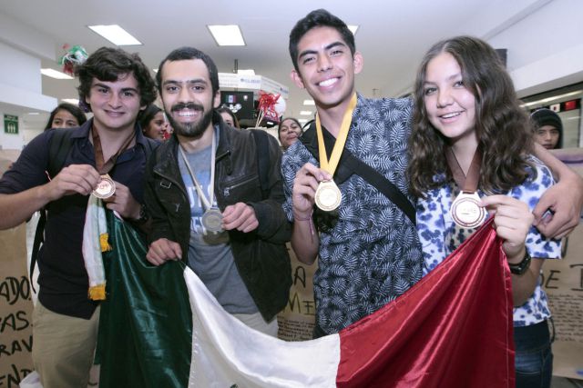 Jóvenes ponen en alto a México en Olimpiada