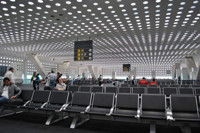 Te revelamos las contraseñas de red WiFi de todos los aeropuertos del mundo Te revelamos las contraseñas de red WiFi de todos los aeropuertos del mundo