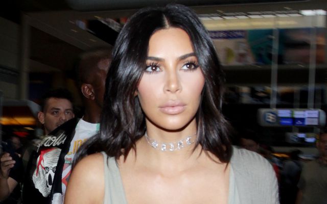 Kim Kardashian abandona París tras ser asaltada