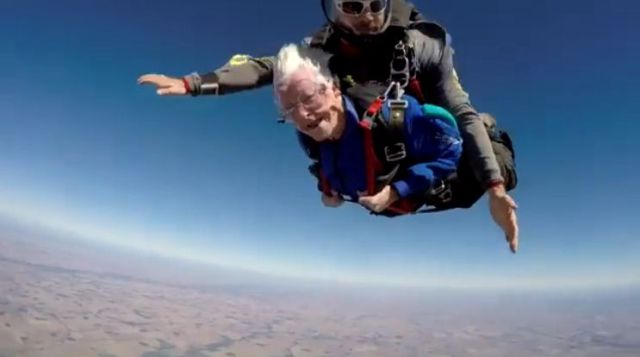 La abuelita más extrema
