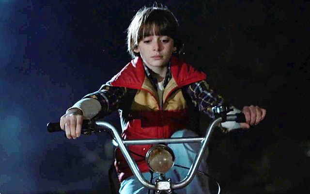 ¿Es gay este niño en Stranger Things? Inician discusión en redes