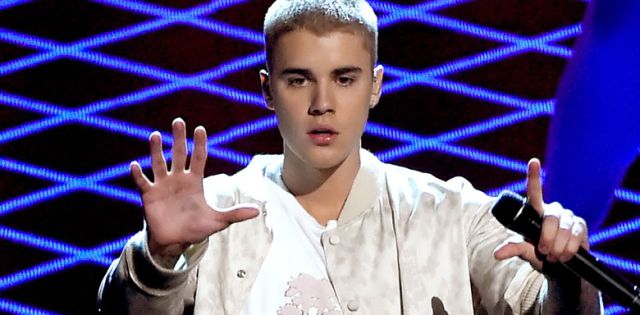 Justin Bieber le pide a sus fans algo muy difícil