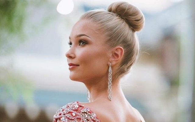 Obligan a adelgazar a Miss Islandia para seguir en competencia