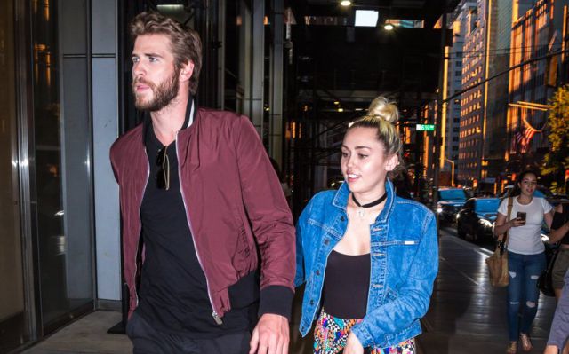 A Miley Cyrus le incomoda un regalo de Liam Hemsworth