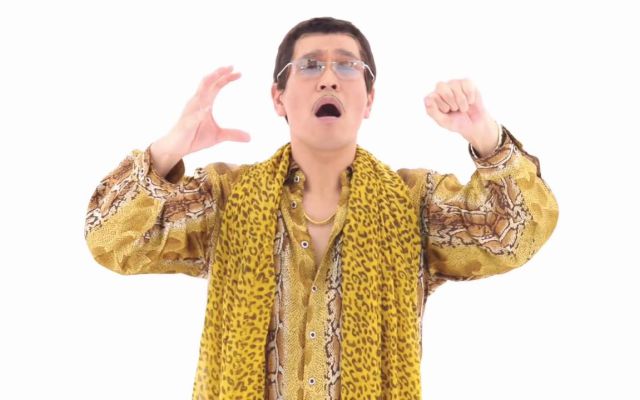 Extracto de videoclip Pen Pineapple Apple Pen Extracto de videoclip Pen Pineapple Apple Pen