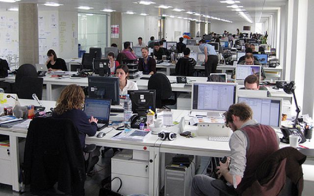 ¿Rendir en el trabajo durmiendo 4 o 5 horas?