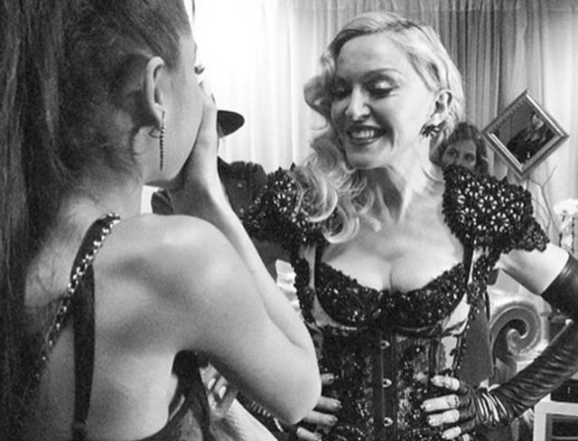 ¡Madonna hizo twerking en dúo! ¡Madonna hizo twerking en dúo!