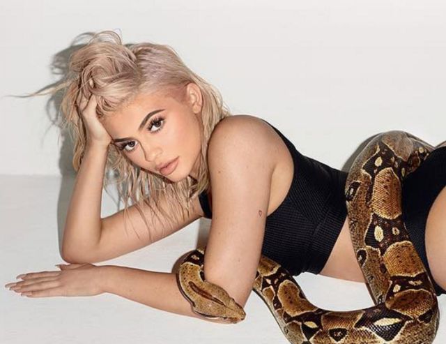 Kylie Jenner lanzará su calendario 2017 Kylie Jenner lanzará su calendario 2017