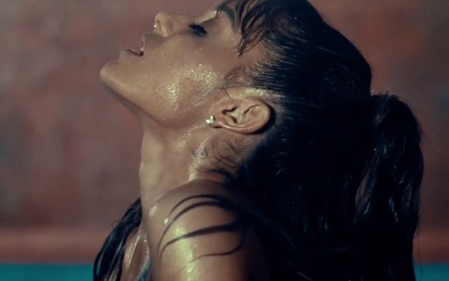 Ariana Grande presume la parte favorita de su novio en videoclip