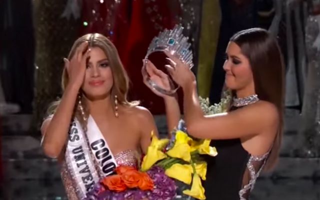 Hace un año la coronaron por error en Miss Universo y hoy así luce Hace un año la coronaron por error en Miss Universo y hoy así luce
