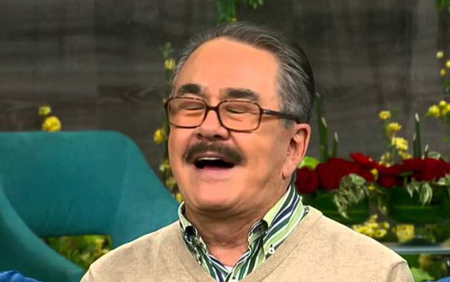 Pedrito Sola no alcanza a ver a su “amiguito”