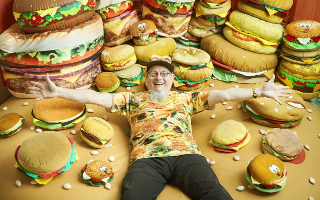 El hombre con la mayor colección de hamburguesas El hombre con la mayor colección de hamburguesas