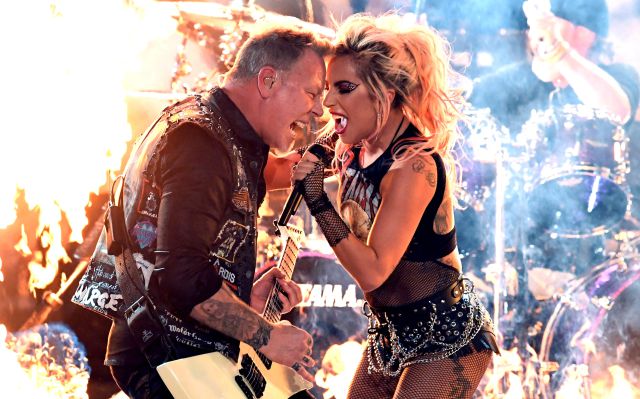 Lady Gaga y Metallica deslumbran los Grammys 2017