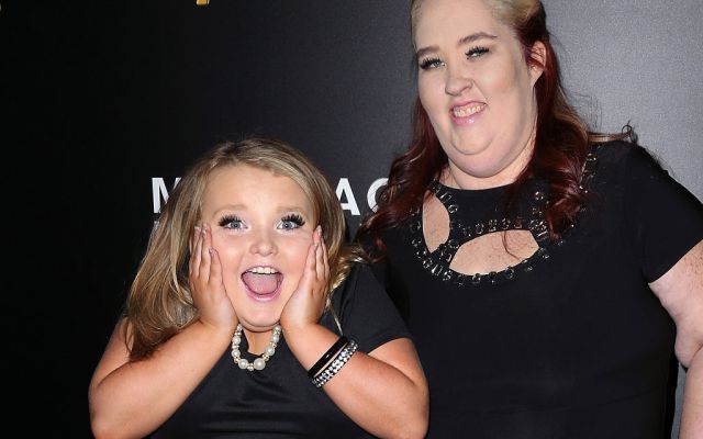 Mamá de Honey Boo Boo sorprende con increíble figura
