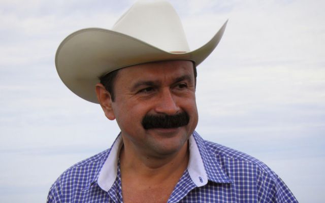 “El amigo Layín” busca la gubernatura de Nayarit “El amigo Layín” busca la gubernatura de Nayarit