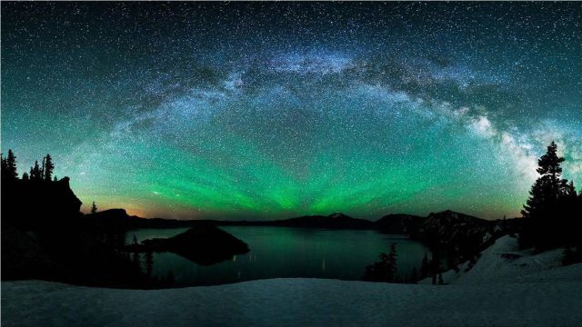 Desde el espacio tomó fotografía de una aurora boreal